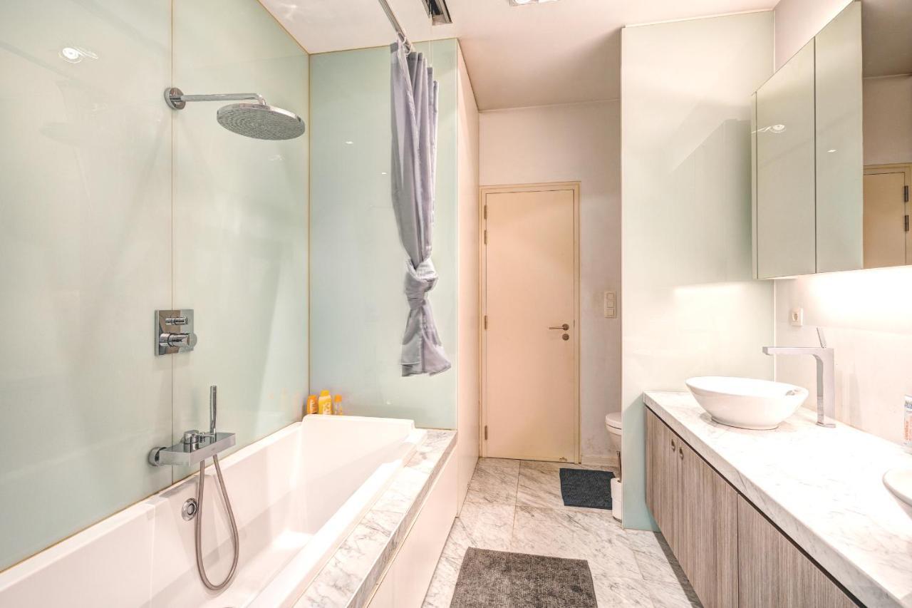 Three Bedroom Marble Apartment In The Heart Of Antverpy Exteriér fotografie